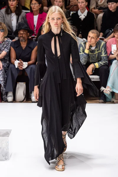 Look 36